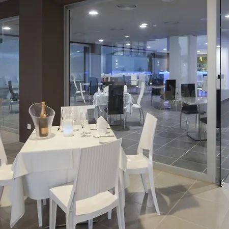 Axel Ibiza - Adults Only Appart hôtel 4*